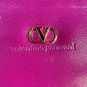 Valentino Garavani Pink Vintage Kisslock Handbag